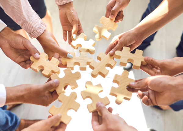 bendruomenes uzsiemimai